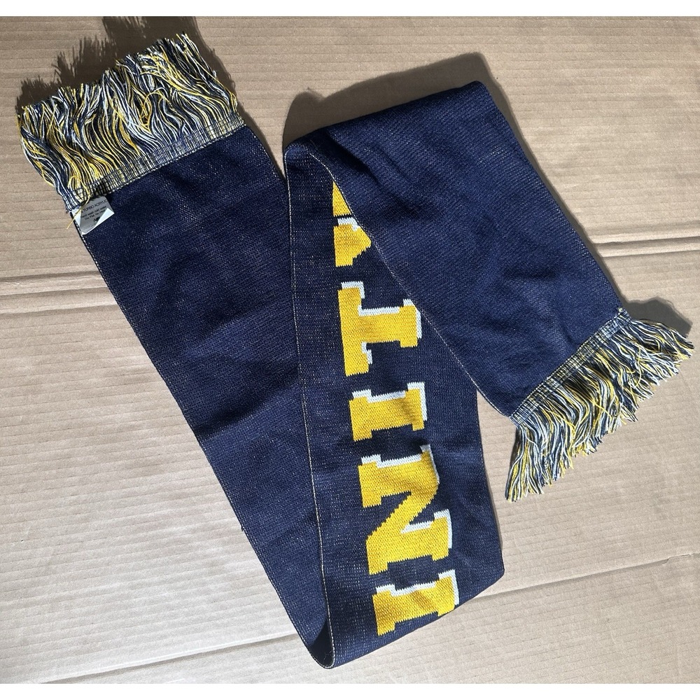Vintage Trinity College Bantams Knit Winter Scarf Navy Blue Gold Fringe